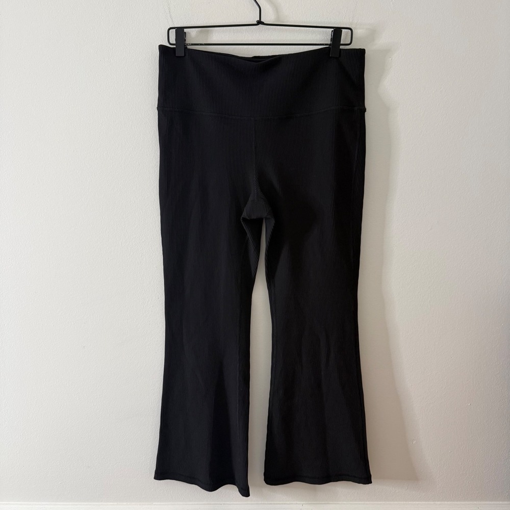 Athleta Elation Rib Crop Flare Black Ribbed High Rise Leggings XL 3/4 Length